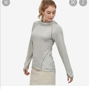 Patagonia women’s sunshade hoody size small